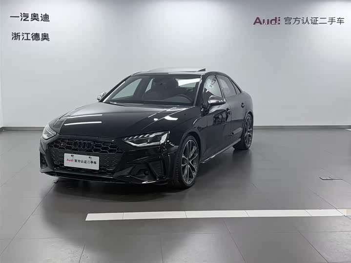 Фото 1 - Audi S4