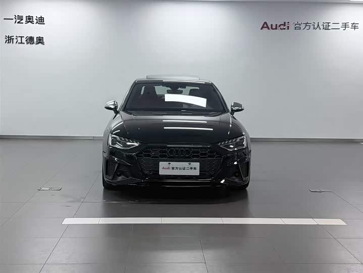 Фото 2 - Audi S4