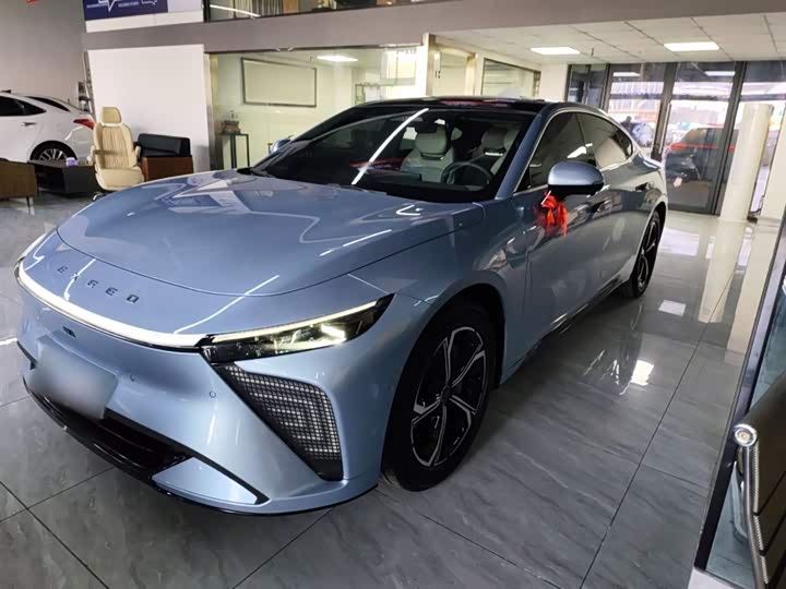 Фото 2 - Exeed Sterra ES