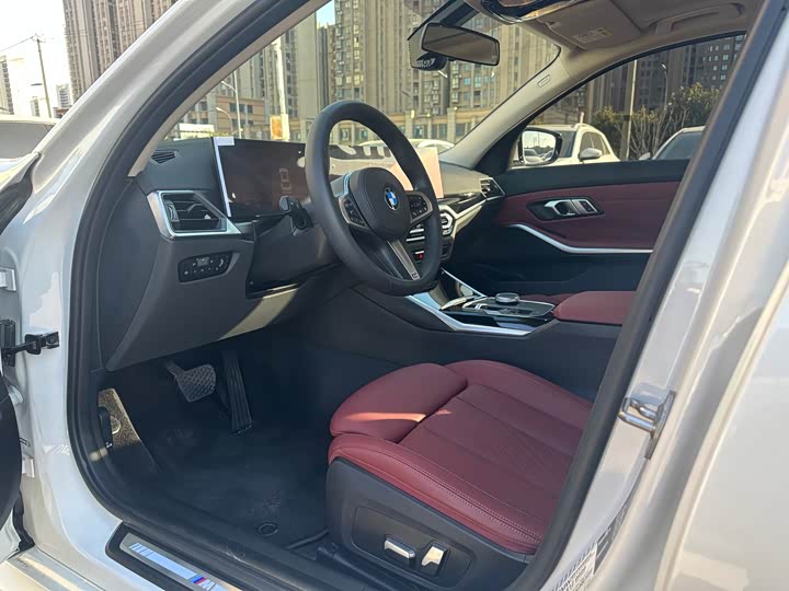 Фото 4 - BMW 3 Series