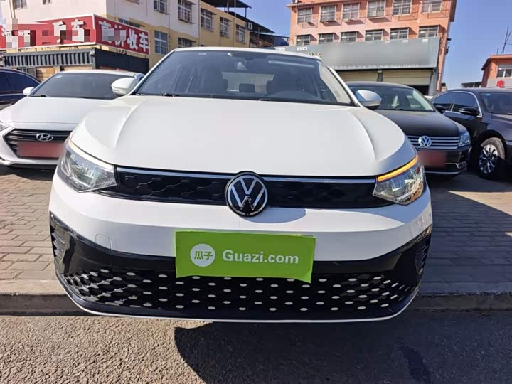 Фото 3 - Volkswagen Lavida