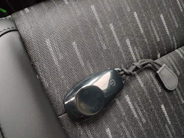 Фото 9 - Leapmotor T03