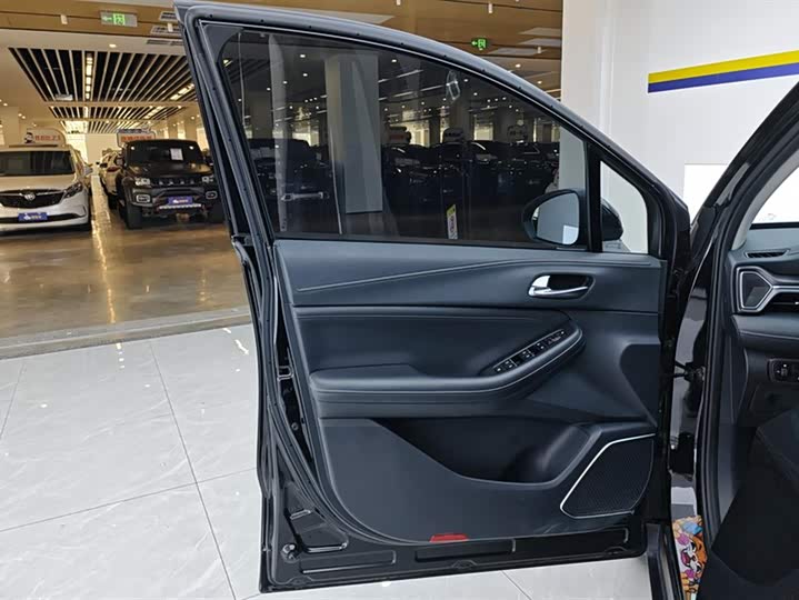 Фото 7 - GAC Trumpchi GS4