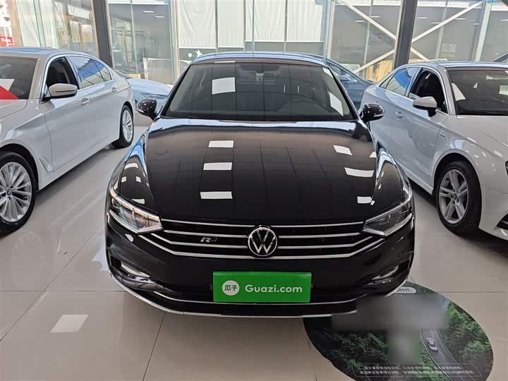 Фото 3 - Volkswagen Magotan