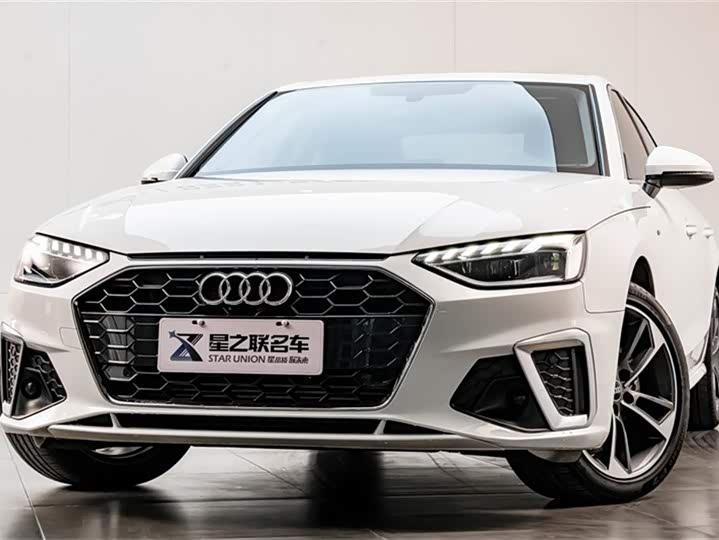 Фото 3 - Audi A4L