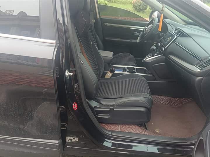 Фото 8 - Honda CR-V