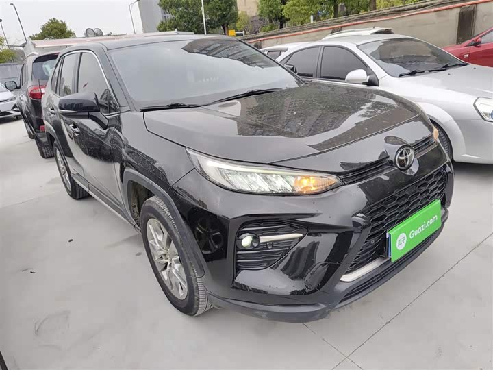 Фото 4 - Toyota Wildlander