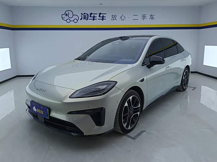 Фото 1 - GAC Aion RT