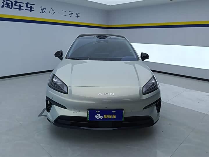 Фото 2 - GAC Aion RT