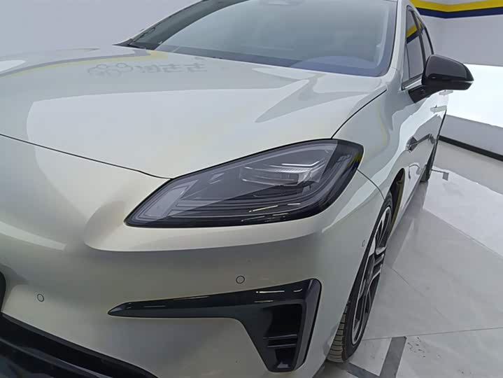 Фото 5 - GAC Aion RT