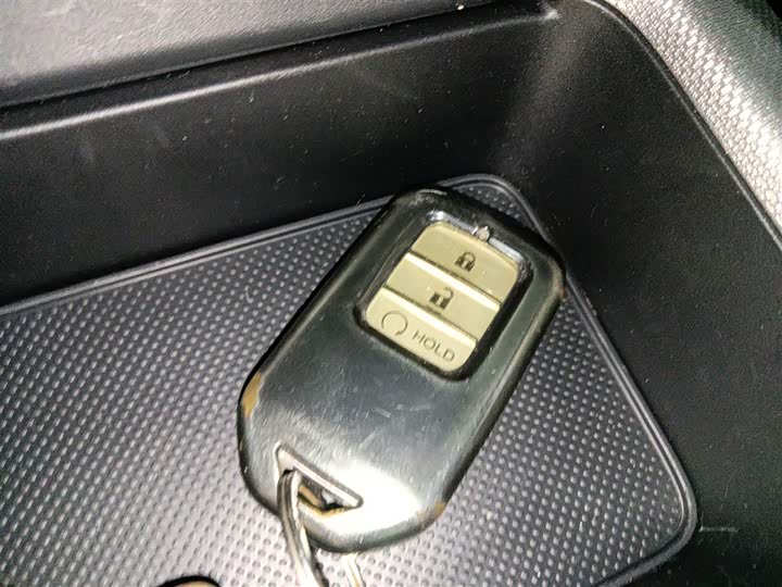 Фото 9 - Honda CR-V