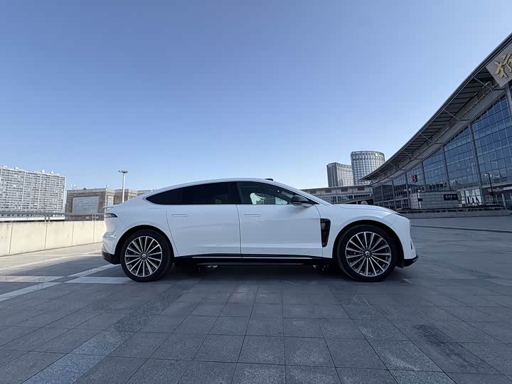 Фото 4 - Nio ET9