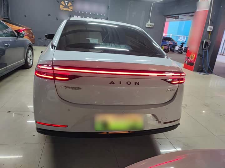 Фото 6 - GAC Aion S Plus