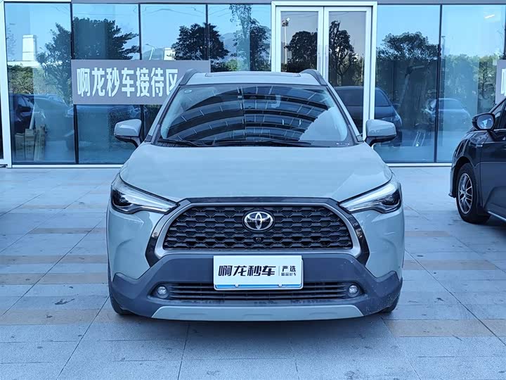 Фото 2 - Toyota Corolla Cross