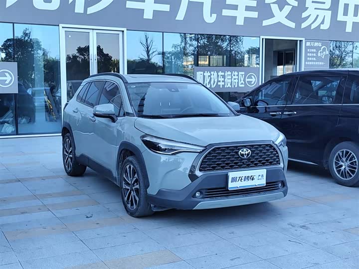 Фото 3 - Toyota Corolla Cross