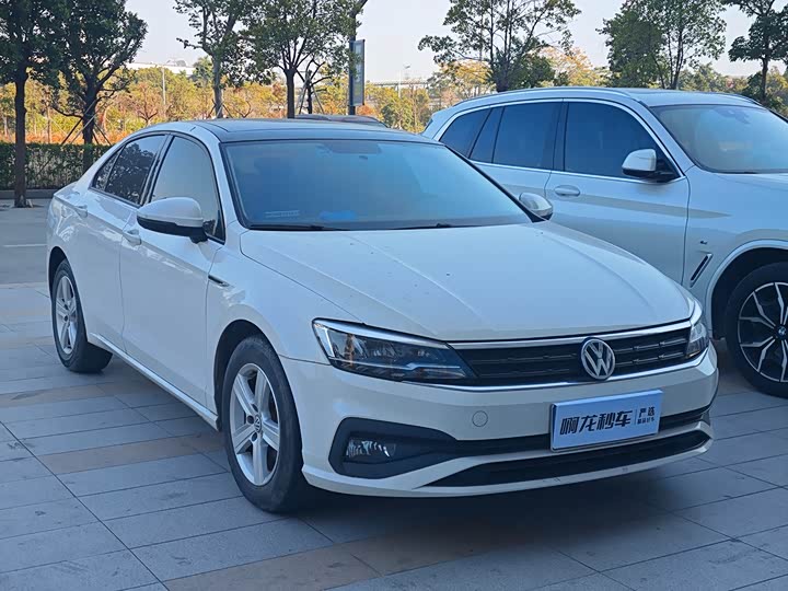 Фото 2 - Volkswagen Lamando L