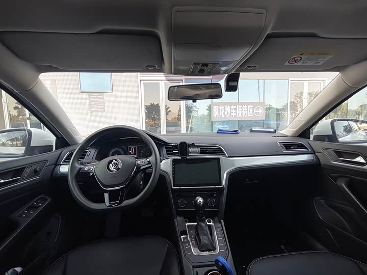 Фото 6 - Volkswagen Lamando L