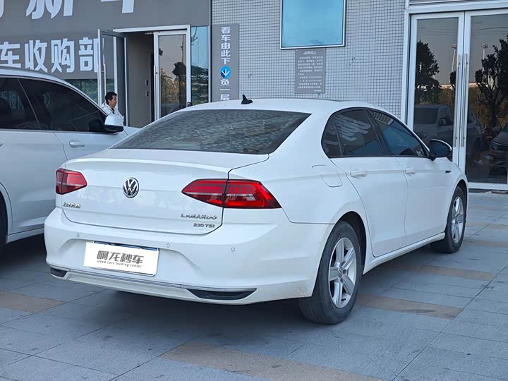 Фото 7 - Volkswagen Lamando L