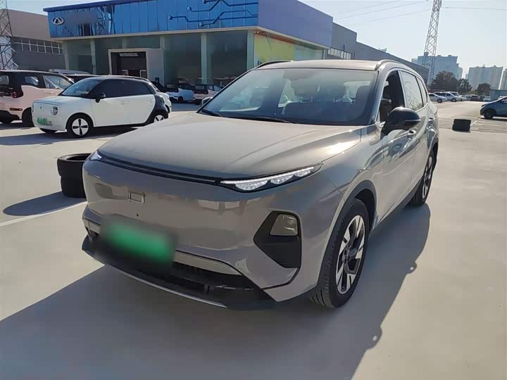 Фото 2 - Bestune 07