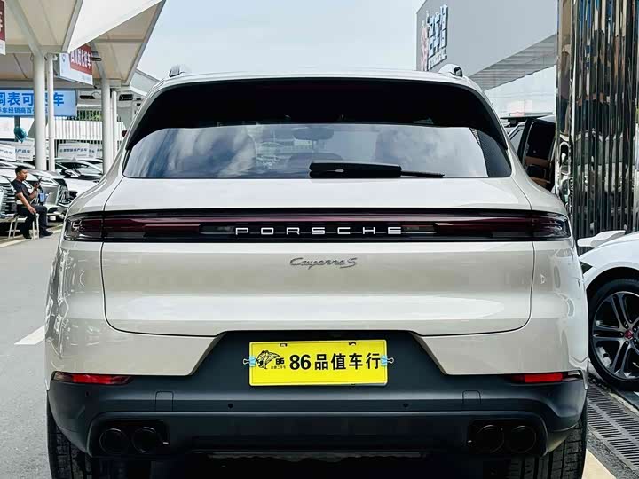 Фото 4 - Porsche Cayenne