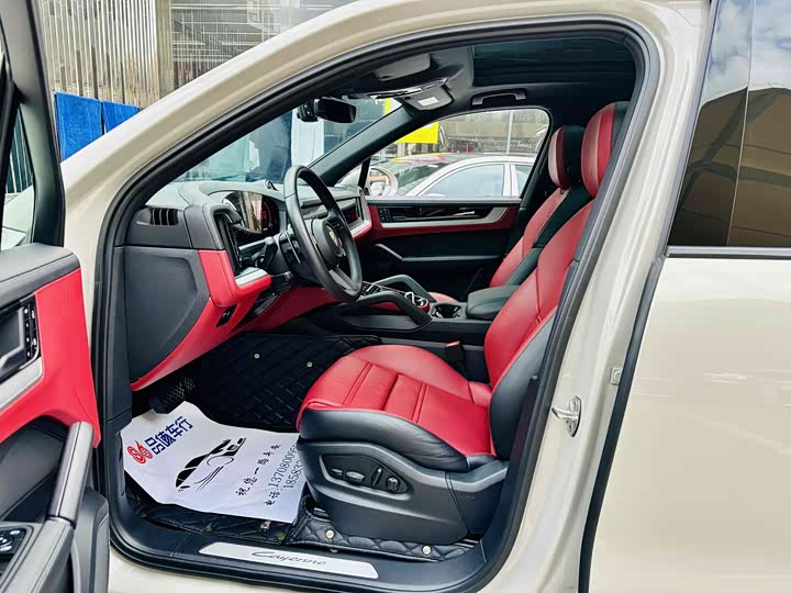 Фото 6 - Porsche Cayenne