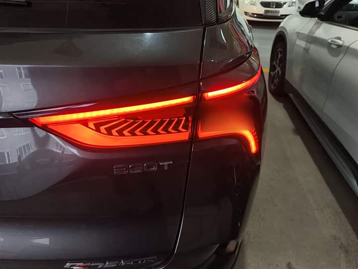 Фото 8 - Changan CS75 Plus