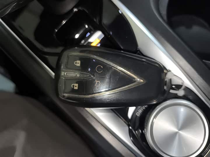 Фото 9 - Changan CS75 Plus