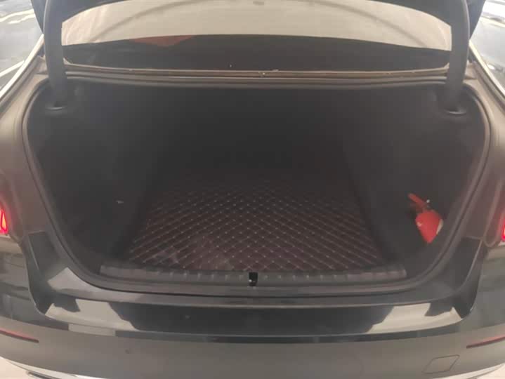 Фото 4 - BMW 5 Series