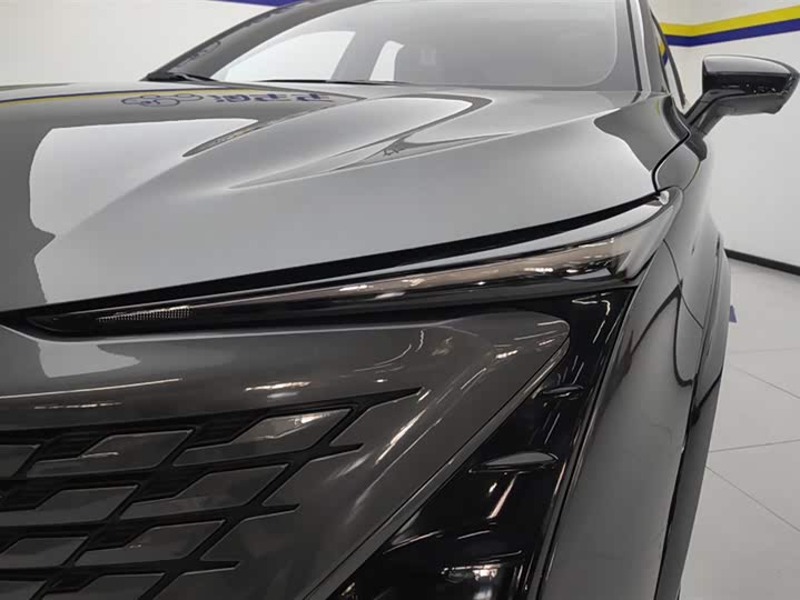 Фото 5 - Changan UNI-T