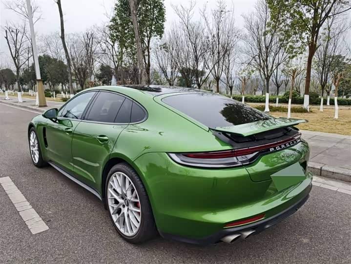 Фото 8 - Porsche Panamera