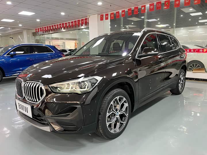 Фото 1 - BMW X1