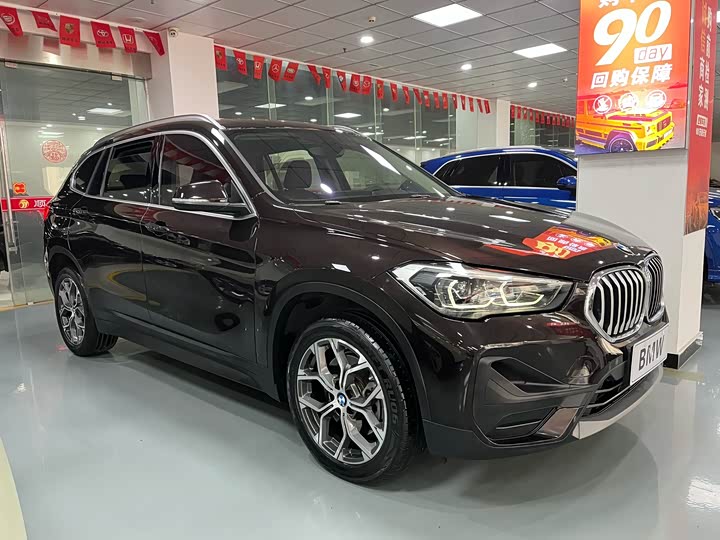 Фото 3 - BMW X1