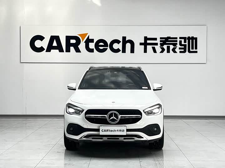 Фото 2 - Mercedes-Benz GLA-Class