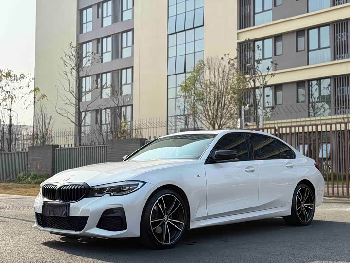 Фото 1 - BMW 3 Series