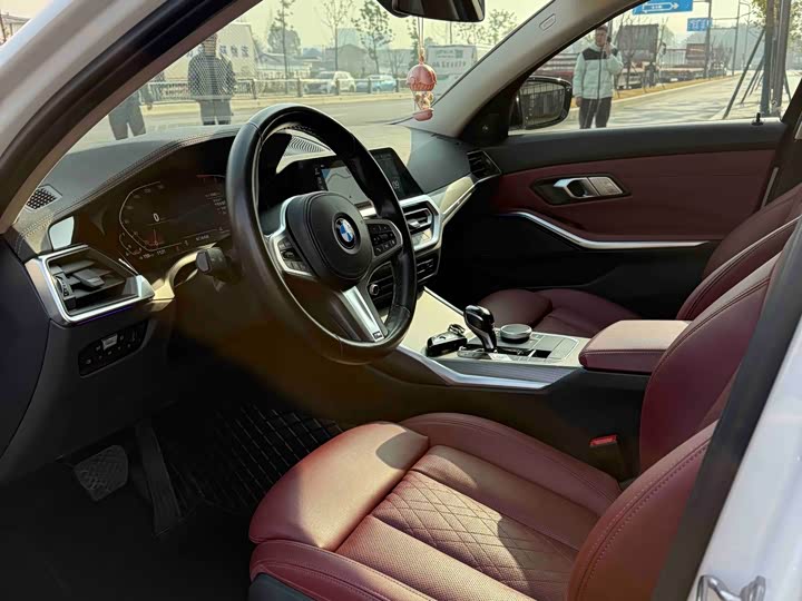 Фото 8 - BMW 3 Series