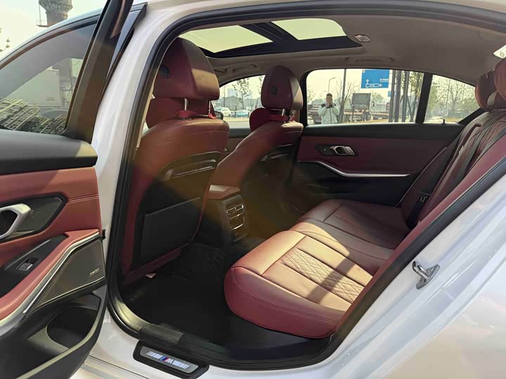 Фото 9 - BMW 3 Series