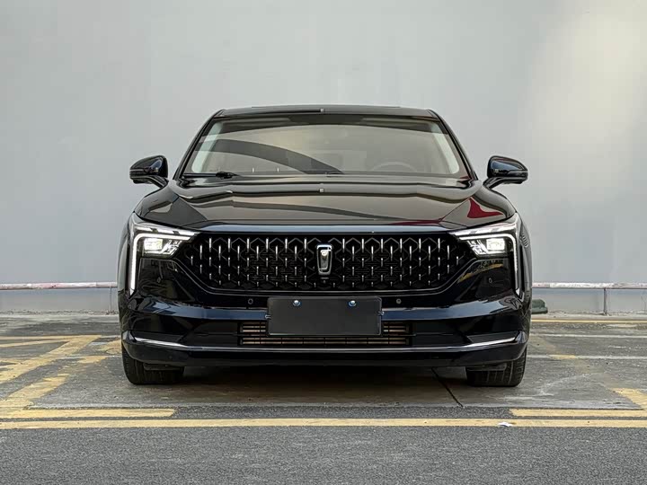 Фото 2 - Bestune B70