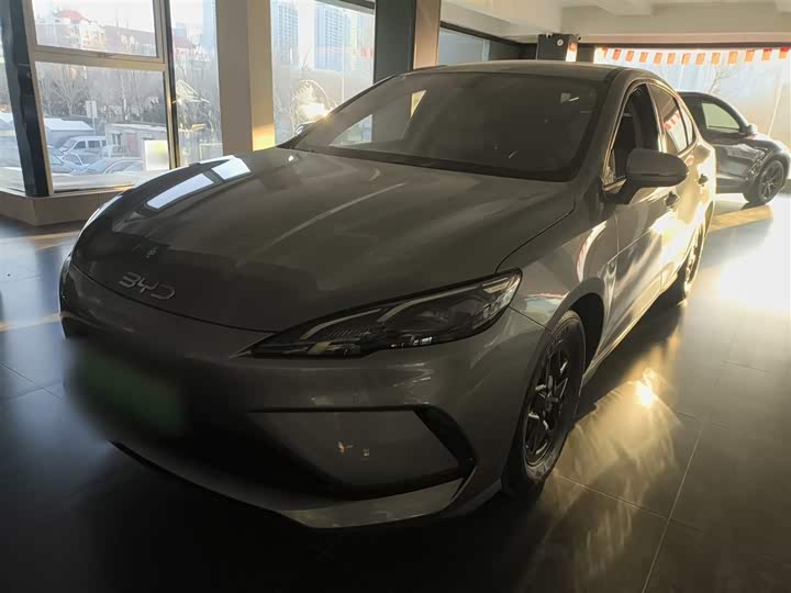 Фото 1 - BYD Seal 05 DM-i Hybrid