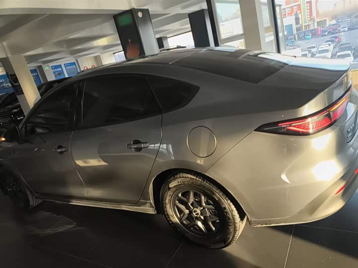 Фото 5 - BYD Seal 05 DM-i Hybrid