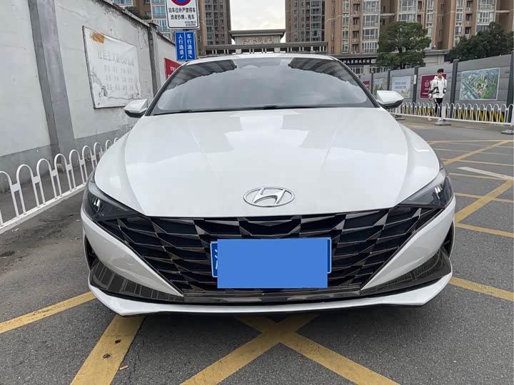 Фото 1 - Hyundai Elantra N line