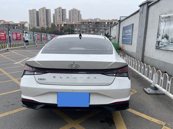 Фото 5 - Hyundai Elantra N line