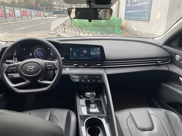 Фото 9 - Hyundai Elantra N line