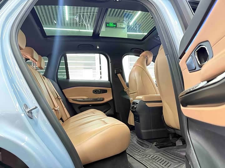 Фото 9 - Nio ES6