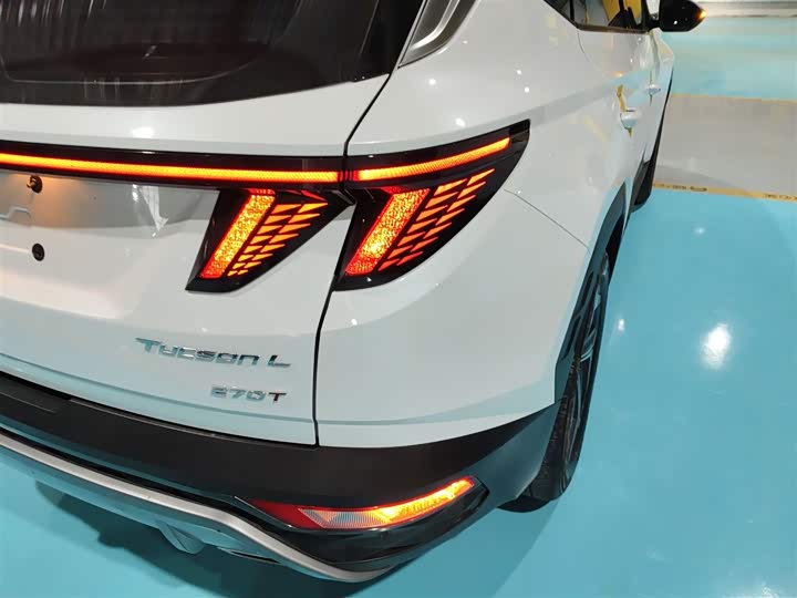 Фото 8 - Hyundai Tucson L