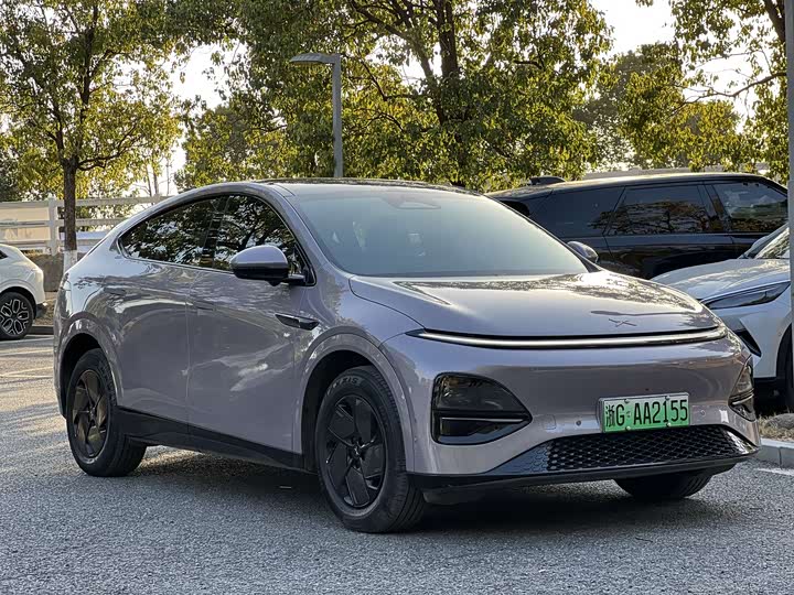 Фото 2 - XPeng G6