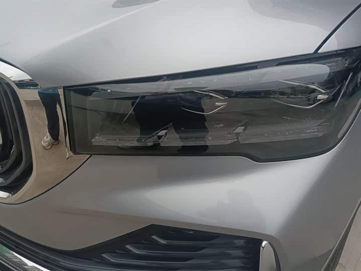 Фото 5 - Geely Monjaro