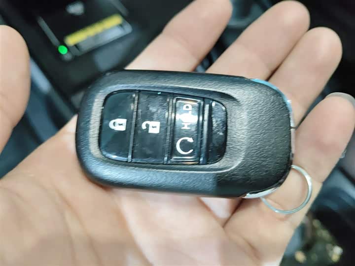 Фото 9 - Honda CR-V