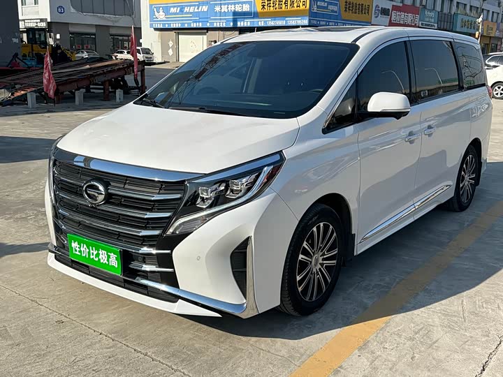 Фото 1 - GAC Trumpchi M8
