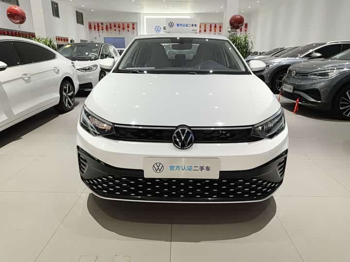 Фото 2 - Volkswagen Lavida