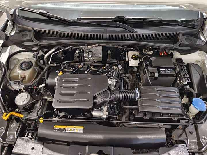 Фото 6 - Volkswagen Lavida